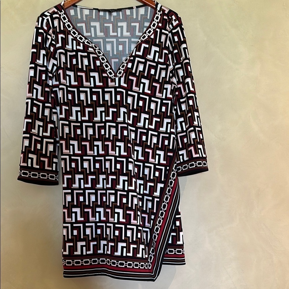 Geometric Patterned Dress White House Black market - Picture 3 of 6